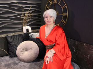 CarmenMill's Striptease cam Profile Image