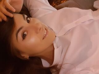 GiaCarina's Cam sex fingering Profile Image
