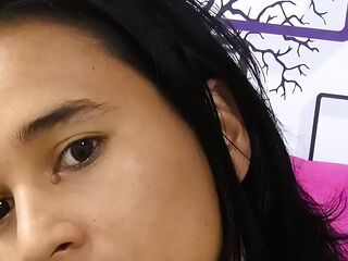 KarolayLopez's Private cam girls Profile Image